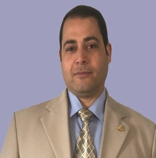 مدير عام المركز